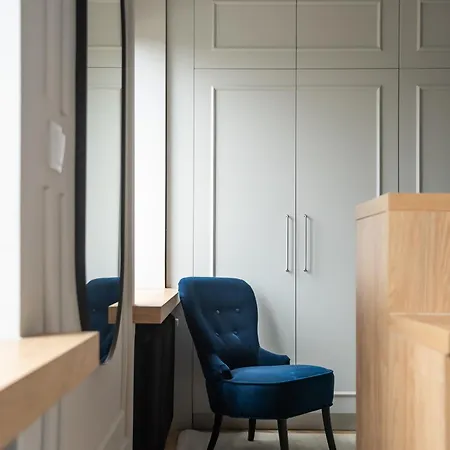 City Centre Modern Studio Apartment Warsaw