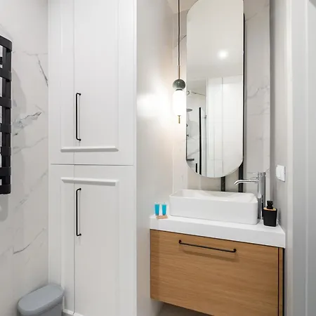 City Centre Modern Studio * Varşova