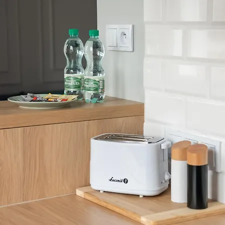 City Centre Modern Studio