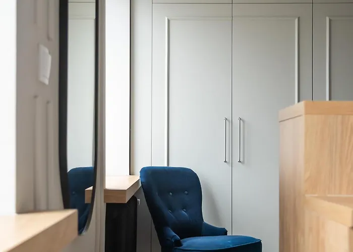 City Centre Modern Studio Apartment Warsaw