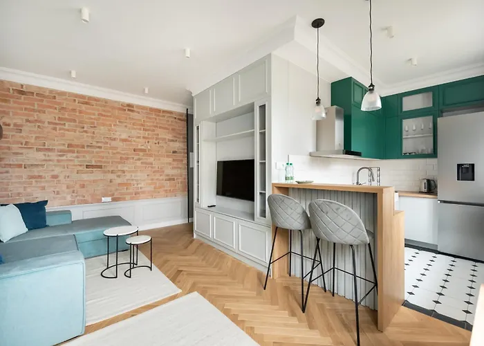 City Centre Modern Studio *